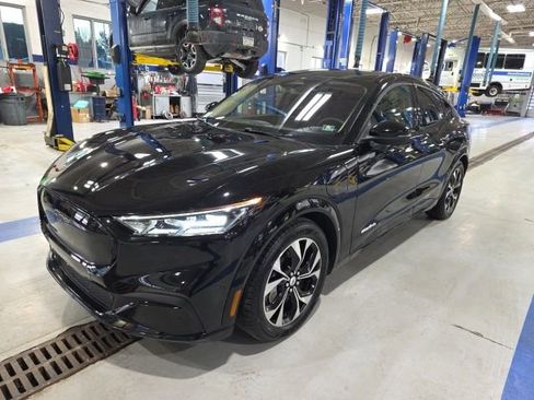 Certified 2023 Ford Mustang Mach-E Premium image 3