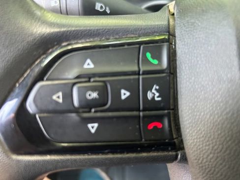Used 2025 RAM ProMaster 2500 w/ Convenience Group FWD image 18