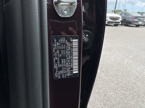 Used 2024 Hyundai Palisade SEL AWD/4WD image 39