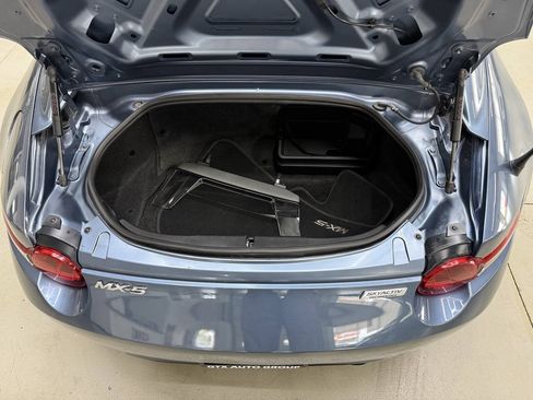 Used 2017 MAZDA MX-5 Miata RF Grand Touring RWD image 9