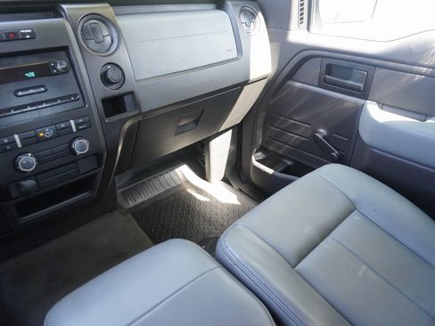Used 2013 Ford F150 XL w/ Trailer Tow Pkg image 14
