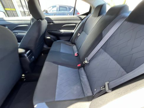 Used 2025 Nissan Versa SV FWD image 22