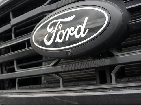 Used 2025 Ford F150 XLT w/ Equipment Group 303A High AWD/4WD image 6