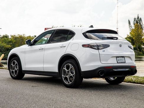 New 2025 Alfa Romeo Stelvio Sprint w/ Convenience Package image 5