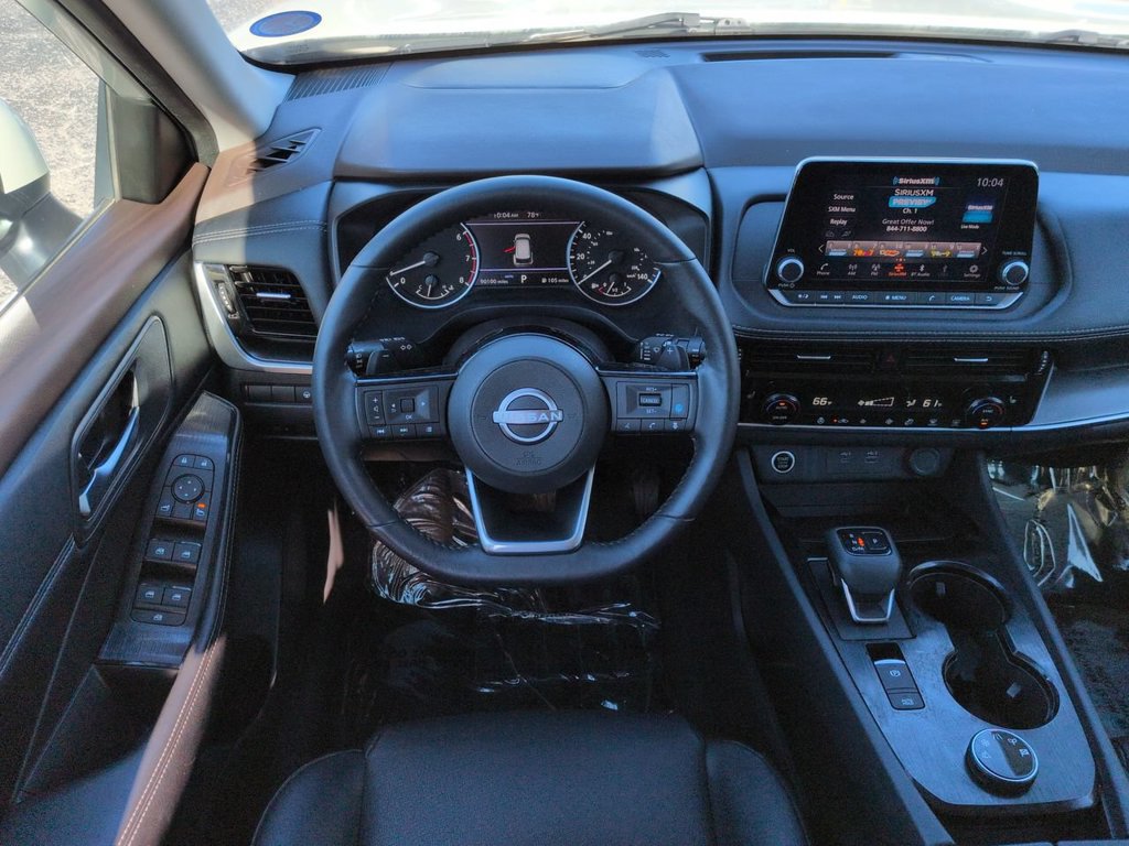 Used 2023 Nissan Rogue SV w/ SV Premium Package AWD/4WD image 16