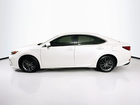 Used 2018 Lexus ES 350 w/ Premier Package FWD image 4