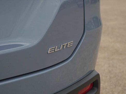 Used 2026 Honda Pilot Elite image 8