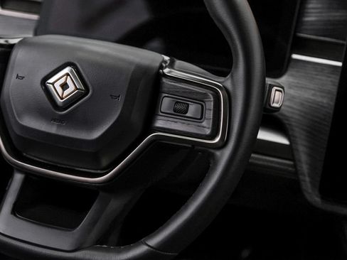 Used 2023 Rivian R1S Adventure AWD/4WD image 19