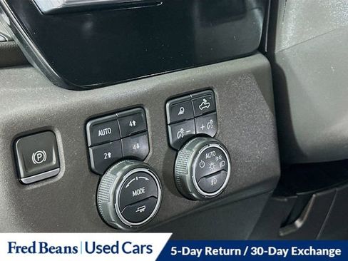 Used 2024 Chevrolet Silverado 1500 LT Trail Boss w/ Convenience Package II image 11