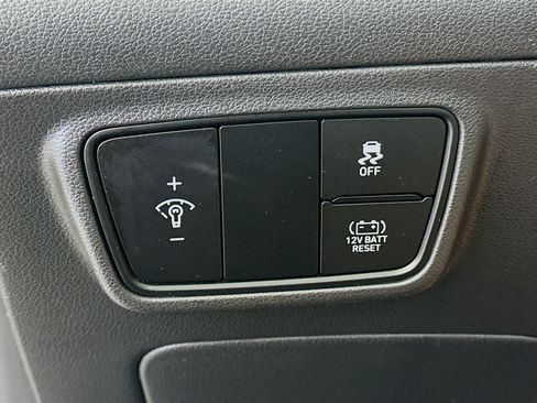Used 2022 Hyundai Tucson Blue AWD/4WD image 17