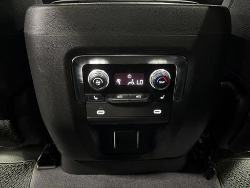 Used 2024 GMC Yukon Denali w/ Max Trailering Package AWD/4WD image 23