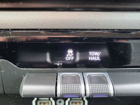 Used 2020 RAM 1500 Lone Star image 34