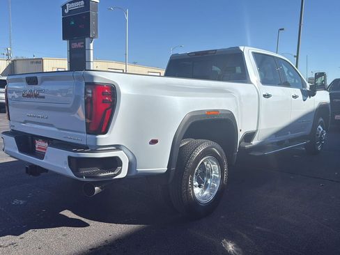 New 2026 GMC Sierra 3500 Denali image 7