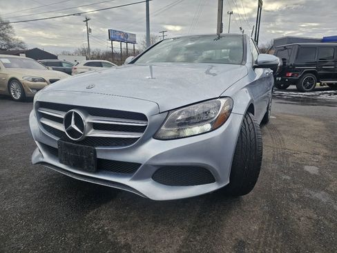 Used 2018 Mercedes-Benz C 300 4MATIC Sedan image 5