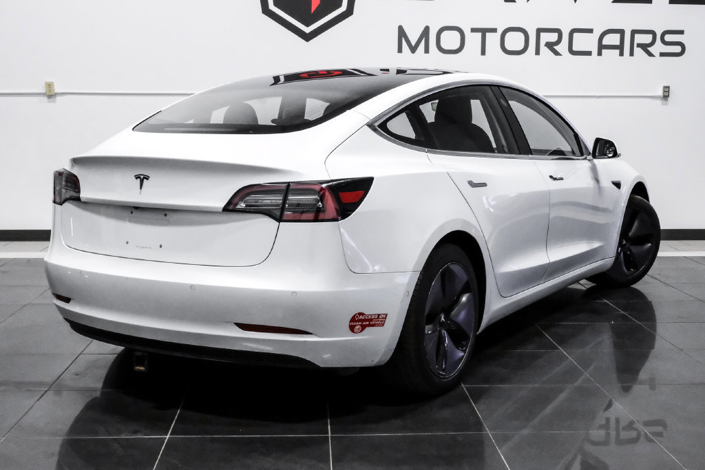 Used 2018 Tesla Model 3 Long Range RWD image 11
