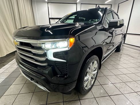 Certified 2024 Chevrolet Silverado 1500 High Country image 10