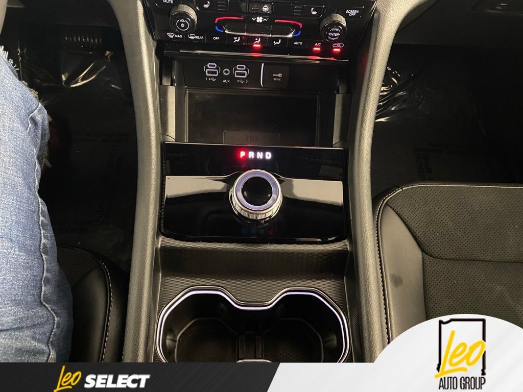 Used 2025 Jeep Grand Cherokee Altitude AWD/4WD image 15