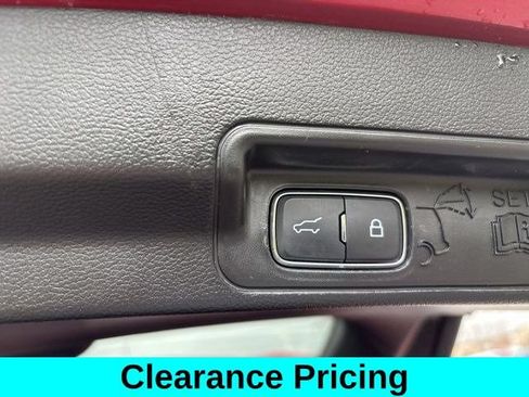 Used 2024 Ford Explorer ST w/ Equipment Group 401A AWD/4WD image 38