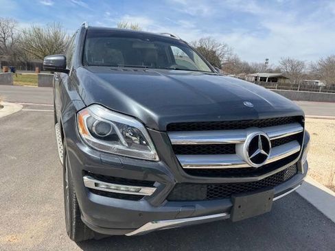 Used 2016 Mercedes-Benz GL 450 4MATIC image 8
