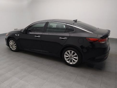 Used 2018 Kia Optima S w/ Panoramic Sunroof Package FWD image 3