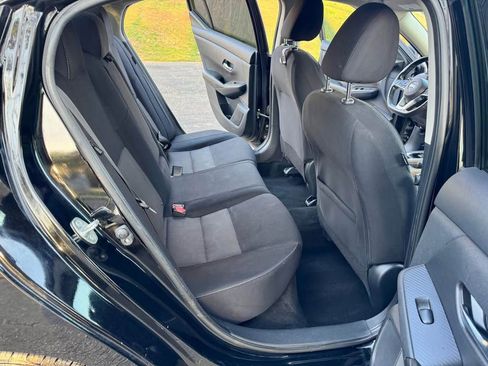 Used 2020 Nissan Sentra SV image 5