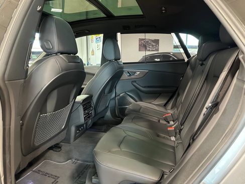 Used 2023 Audi Q8 Premium Plus AWD/4WD image 37