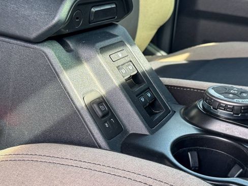 Used 2022 Ford Bronco Big Bend AWD/4WD image 13