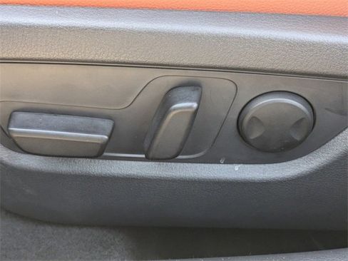 Certified 2025 MAZDA CX-30 Carbon image 17