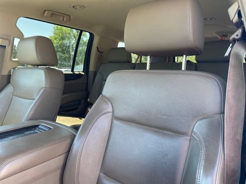 Used 2015 GMC Yukon XL SLT w/ HD Trailering Package AWD/4WD image 15