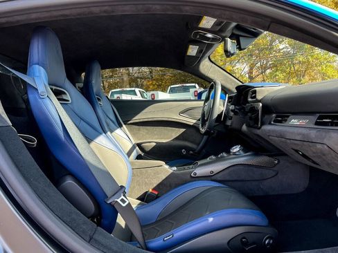 Used 2022 Maserati MC20 Coupe image 11