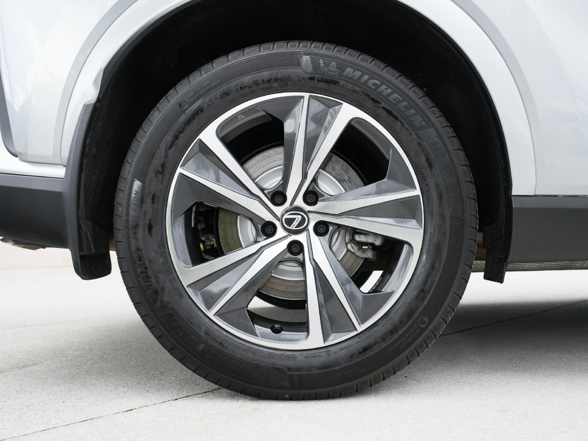 Used 2023 Lexus RX 350 Premium w/ Accessory Package AWD/4WD image 30