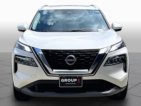 Used 2023 Nissan Rogue SV w/ SV Premium B Package FWD image 4
