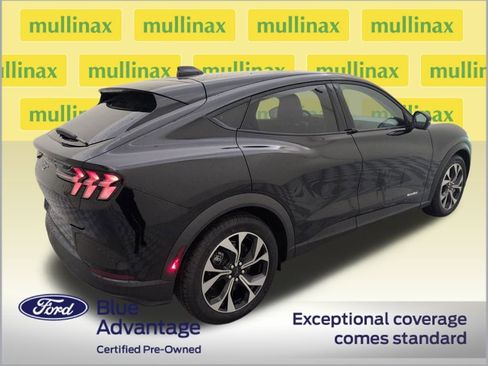 Used 2025 Ford Mustang Mach-E Select w/ Comfort Package Lite image 3