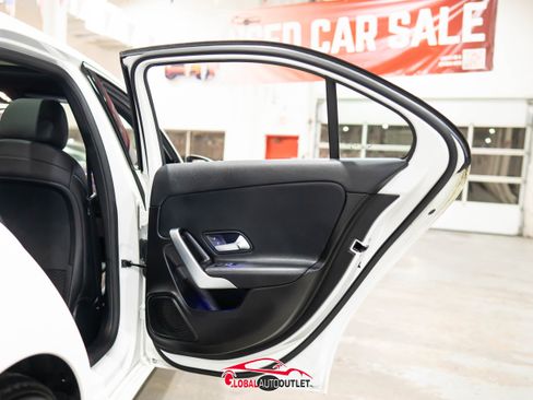 Used 2019 Mercedes-Benz A 220 4MATIC image 42