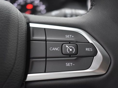 New 2026 Jeep Compass Latitude image 20