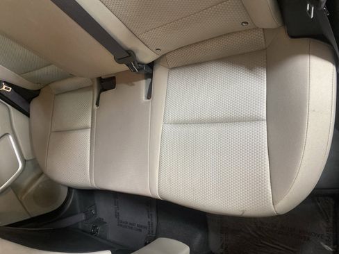 Used 2025 Kia Soul LX FWD image 12