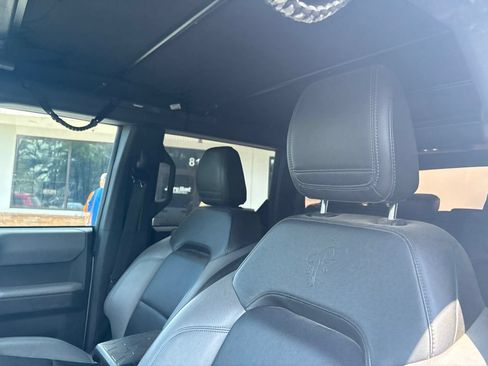 Used 2021 Ford Bronco Black Diamond AWD/4WD image 3