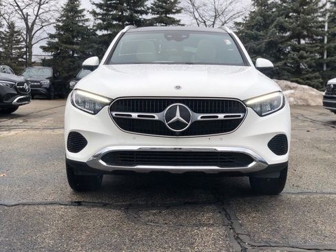 New 2026 Mercedes-Benz GLC 300 GLC 300 image 2