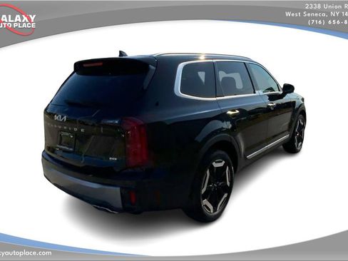 Used 2023 Kia Telluride S w/ S Sunroof Package AWD/4WD image 5