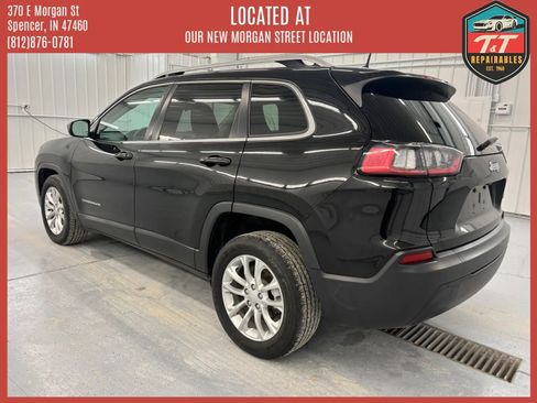 Used 2019 Jeep Cherokee Latitude w/ Popular Appearance Group FWD image 6