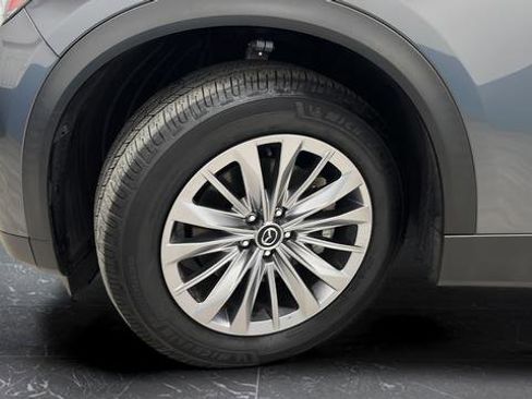 Used 2024 MAZDA CX-90 Plug-In Hybrid w/ Preferred AWD/4WD image 40