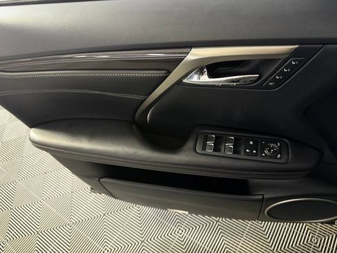 Used 2020 Lexus RX 350L Luxury w/ Accessory Package FWD image 20