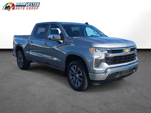 New 2026 Chevrolet Silverado 1500 LT image 4