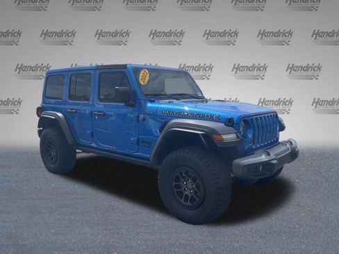 Used 2022 Jeep Wrangler Unlimited Sport AWD/4WD image 2
