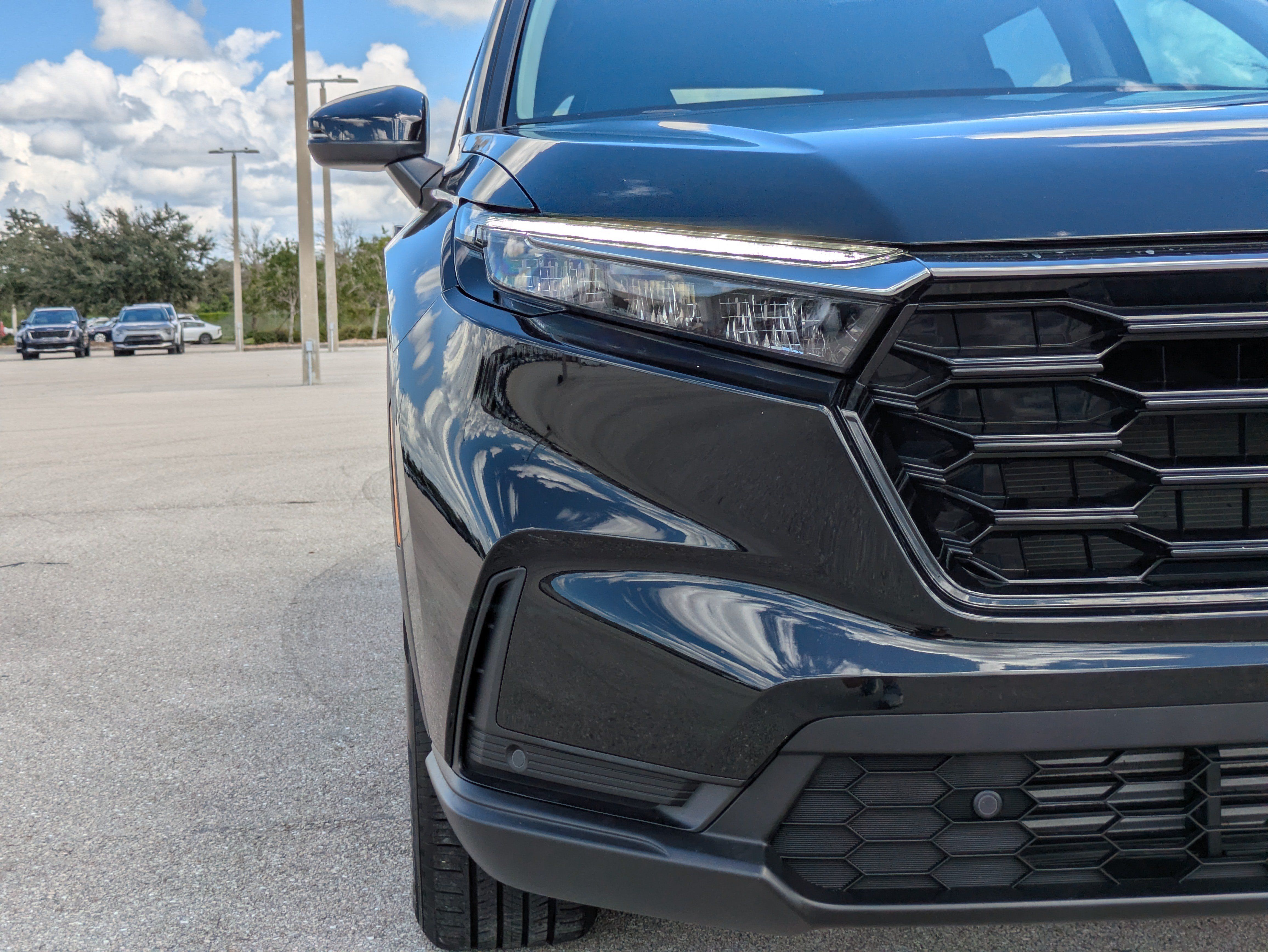 Used 2025 Honda CR-V EX-L image 10
