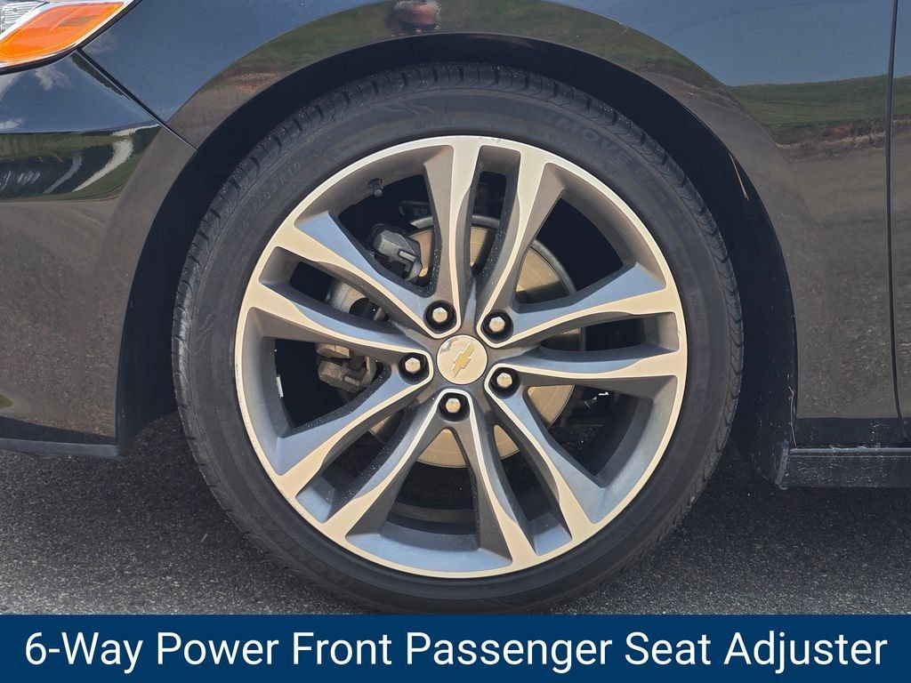 Certified 2024 Chevrolet Malibu LT FWD image 8