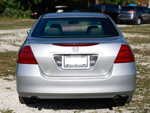 Used 2007 Honda Accord SE image 9