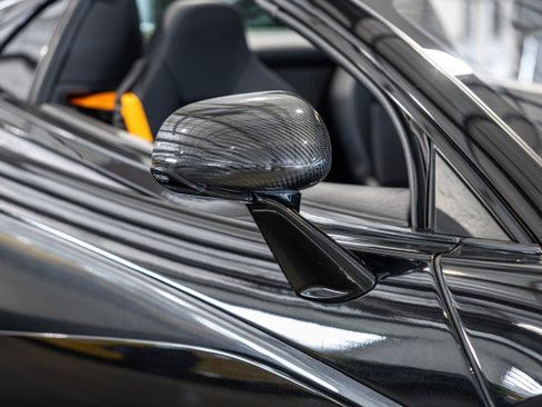 Used 2020 McLaren 600LT Spider RWD image 25