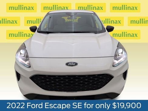 Certified 2022 Ford Escape SE w/ Convenience Package image 13