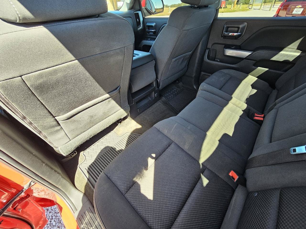 Used 2018 Chevrolet Silverado 1500 LT w/ Texas Edition AWD/4WD image 23